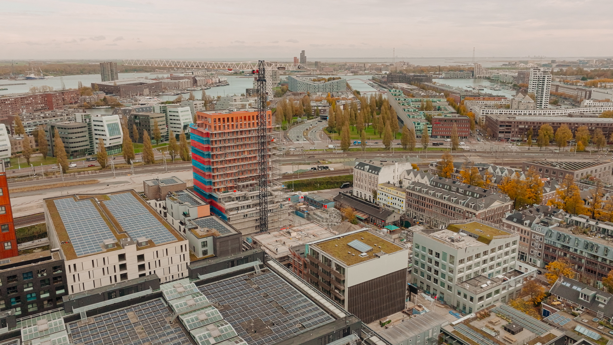 Isaac Titsinghkade 82 in AMSTERDAM-11