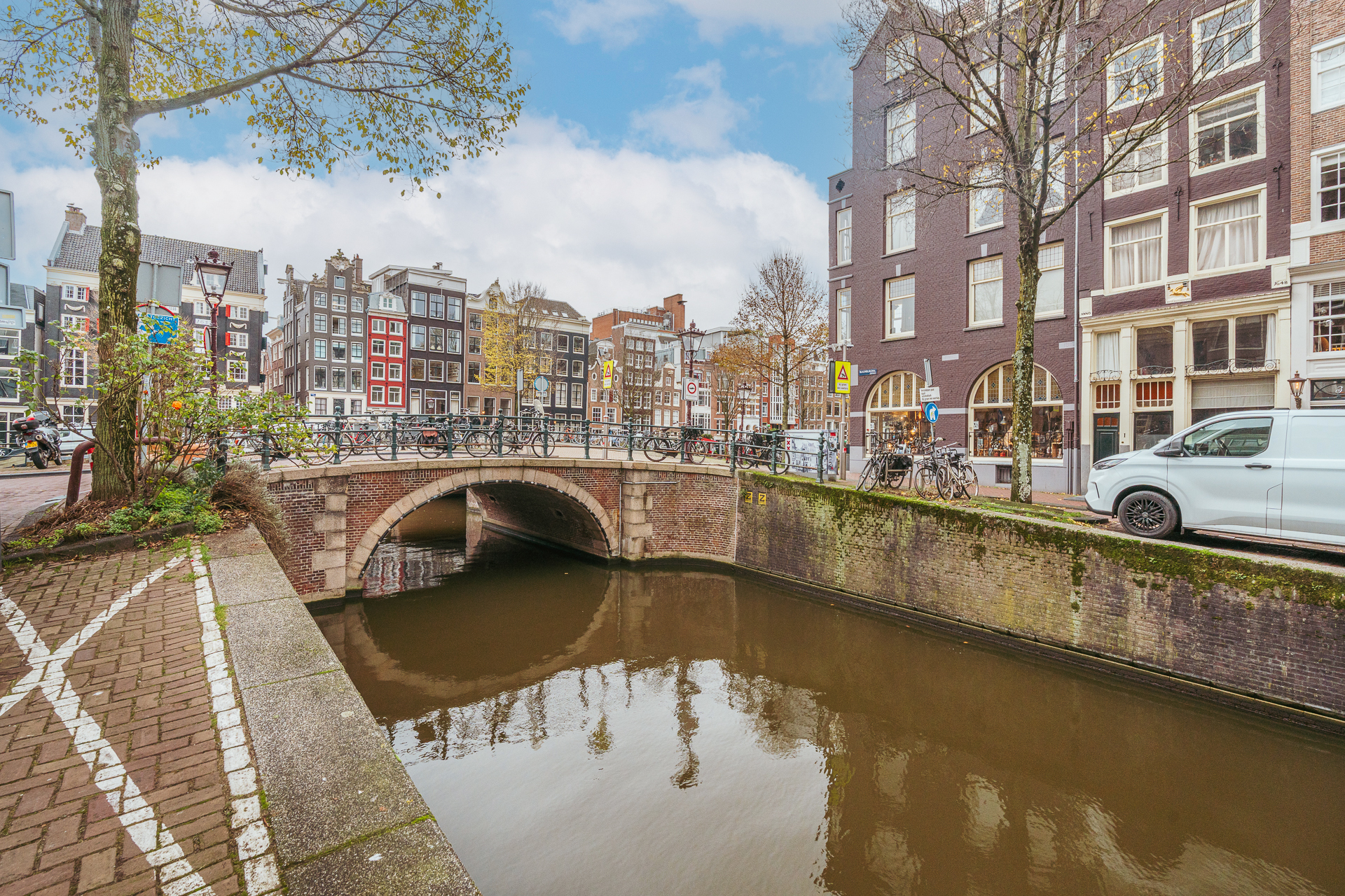 Blauwburgwal 4 H in AMSTERDAM-16