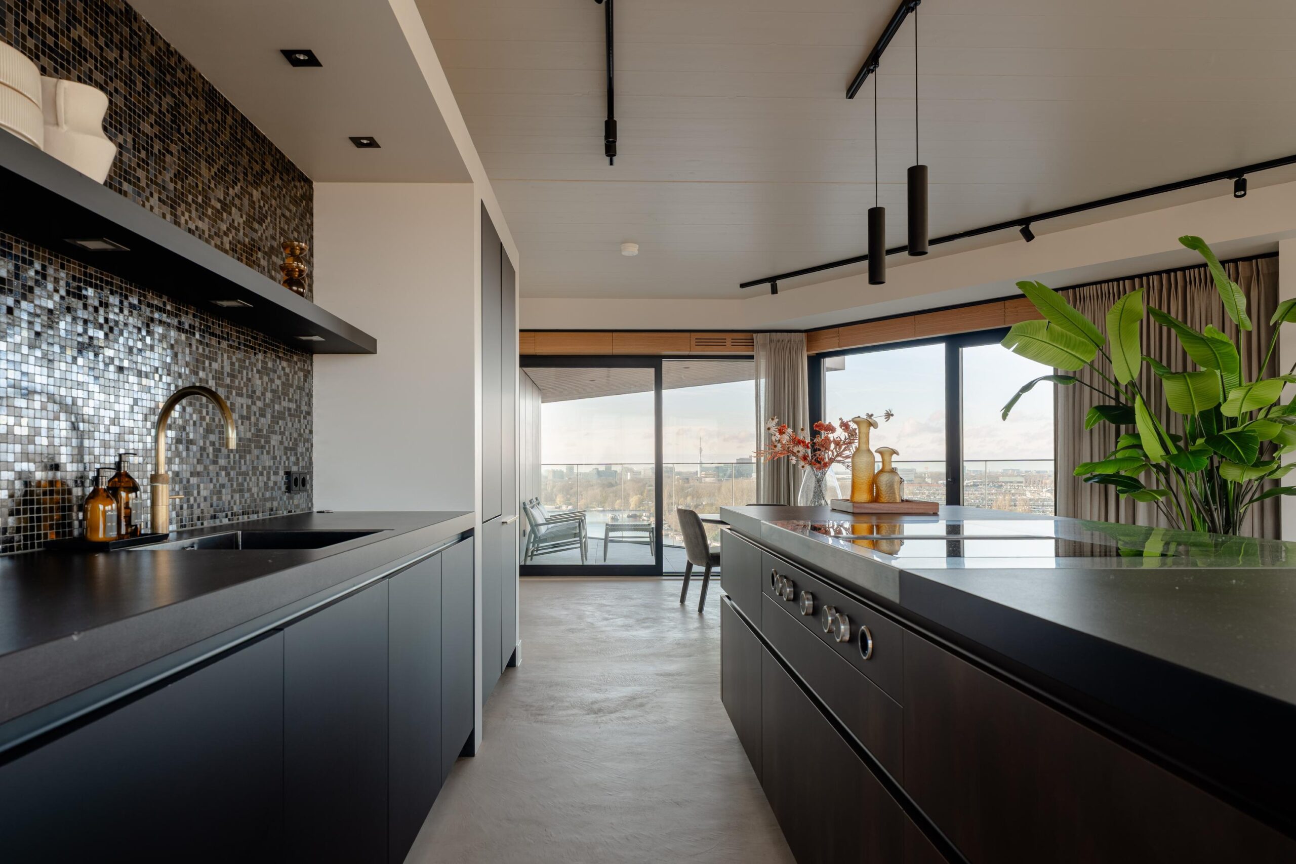 Korte Ouderkerkerdijk 1 P 3 in AMSTERDAM-12