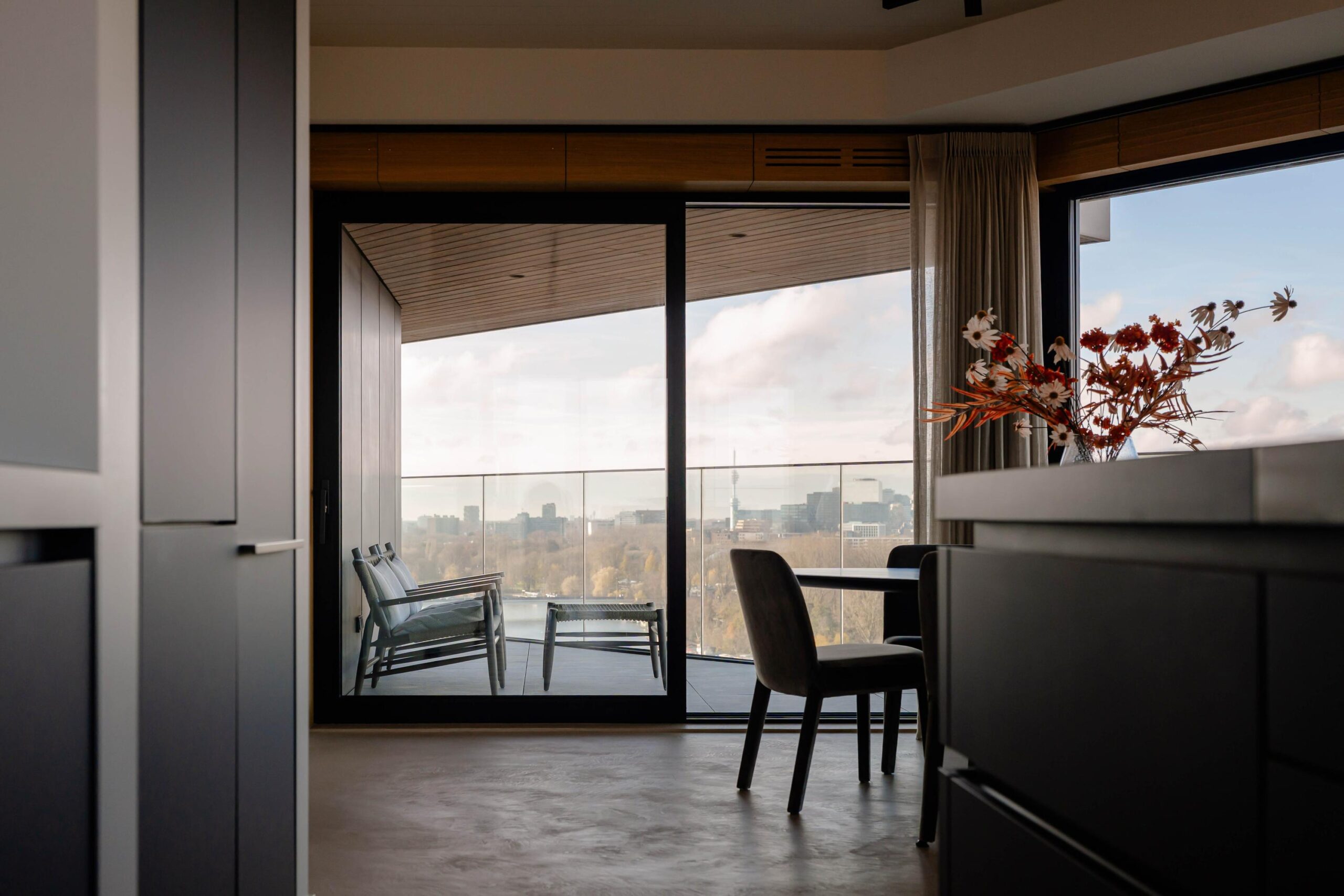 Korte Ouderkerkerdijk 1 P 3 in AMSTERDAM-13