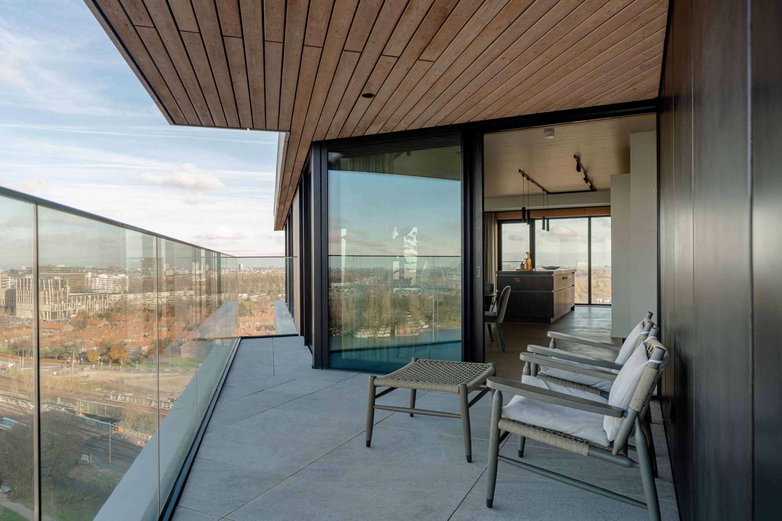 Korte Ouderkerkerdijk 1 P 3 in AMSTERDAM-15