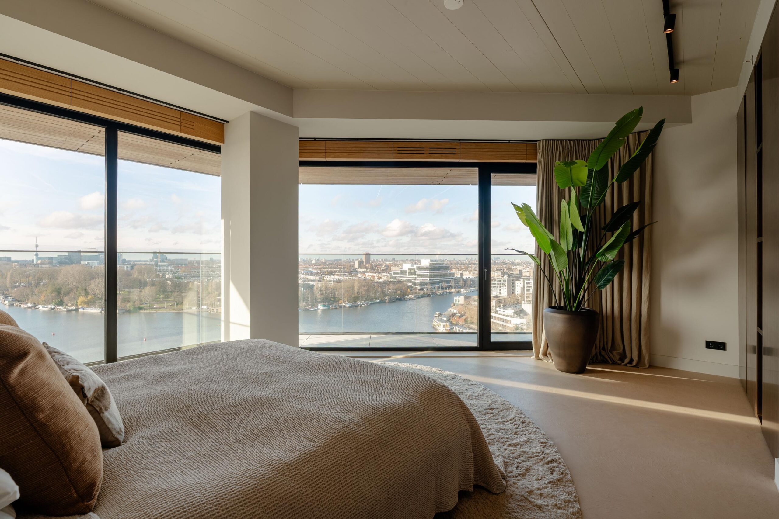 Korte Ouderkerkerdijk 1 P 3 in AMSTERDAM-20