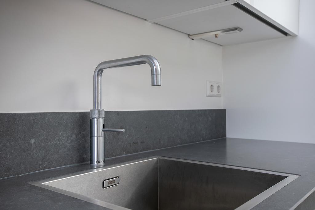 Wijdesteeg 3 L in AMSTERDAM-14