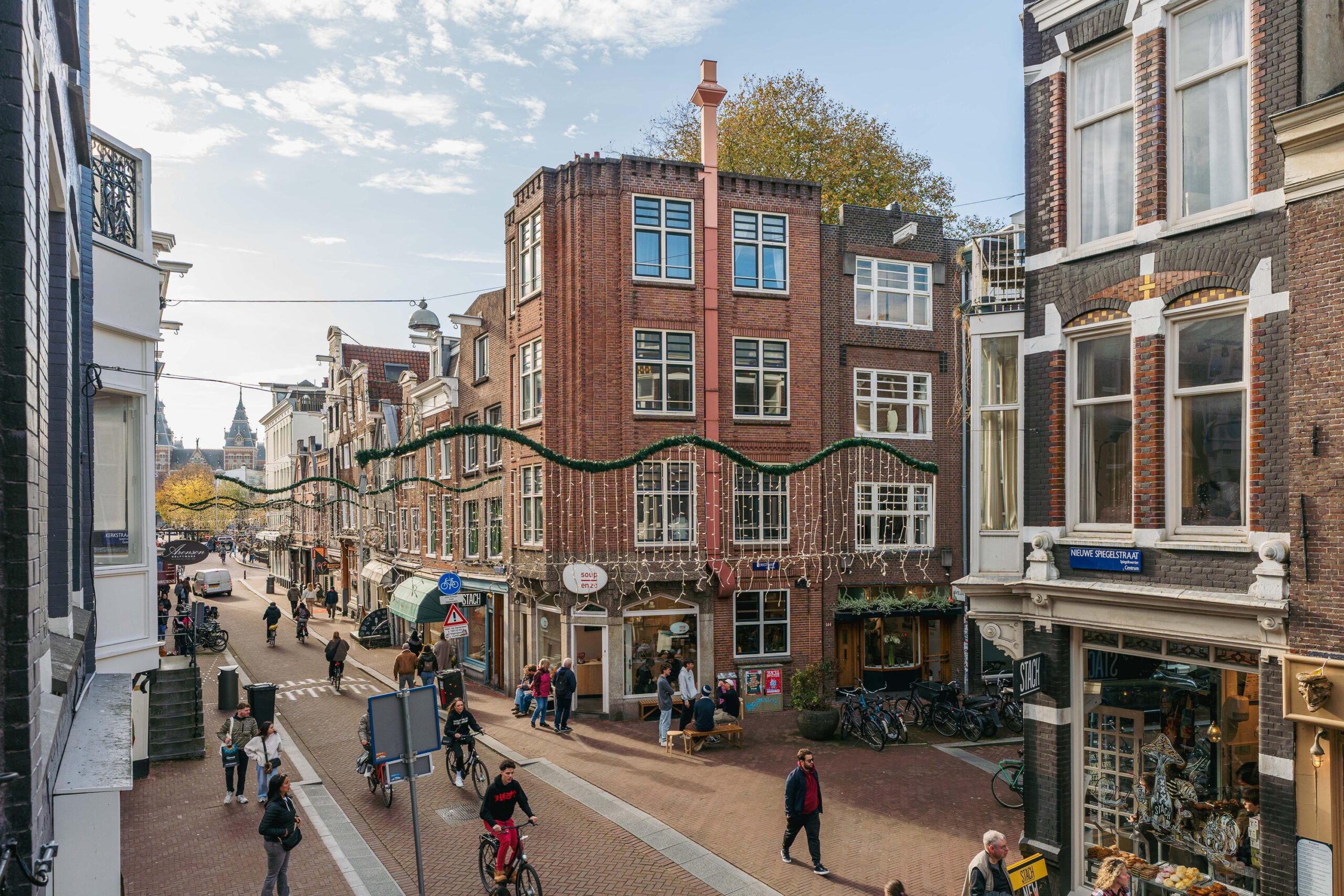 Nieuwe Spiegelstraat 43 1 in AMSTERDAM-11