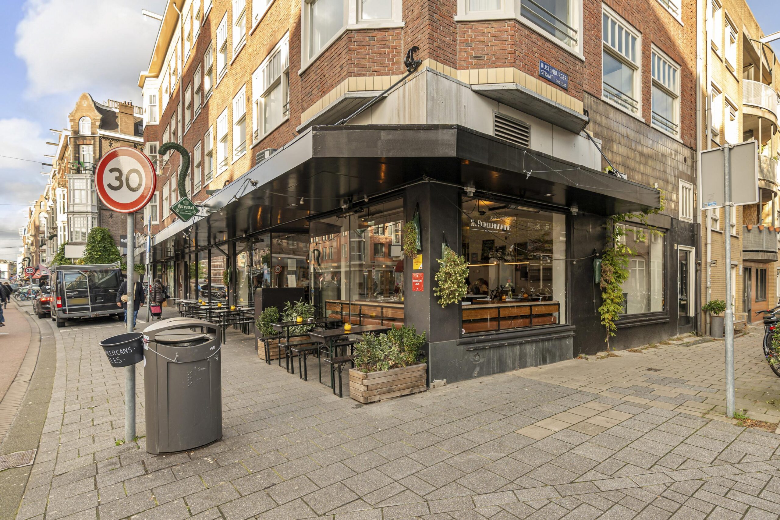 Pieter Aertszstraat 111 H in AMSTERDAM-21