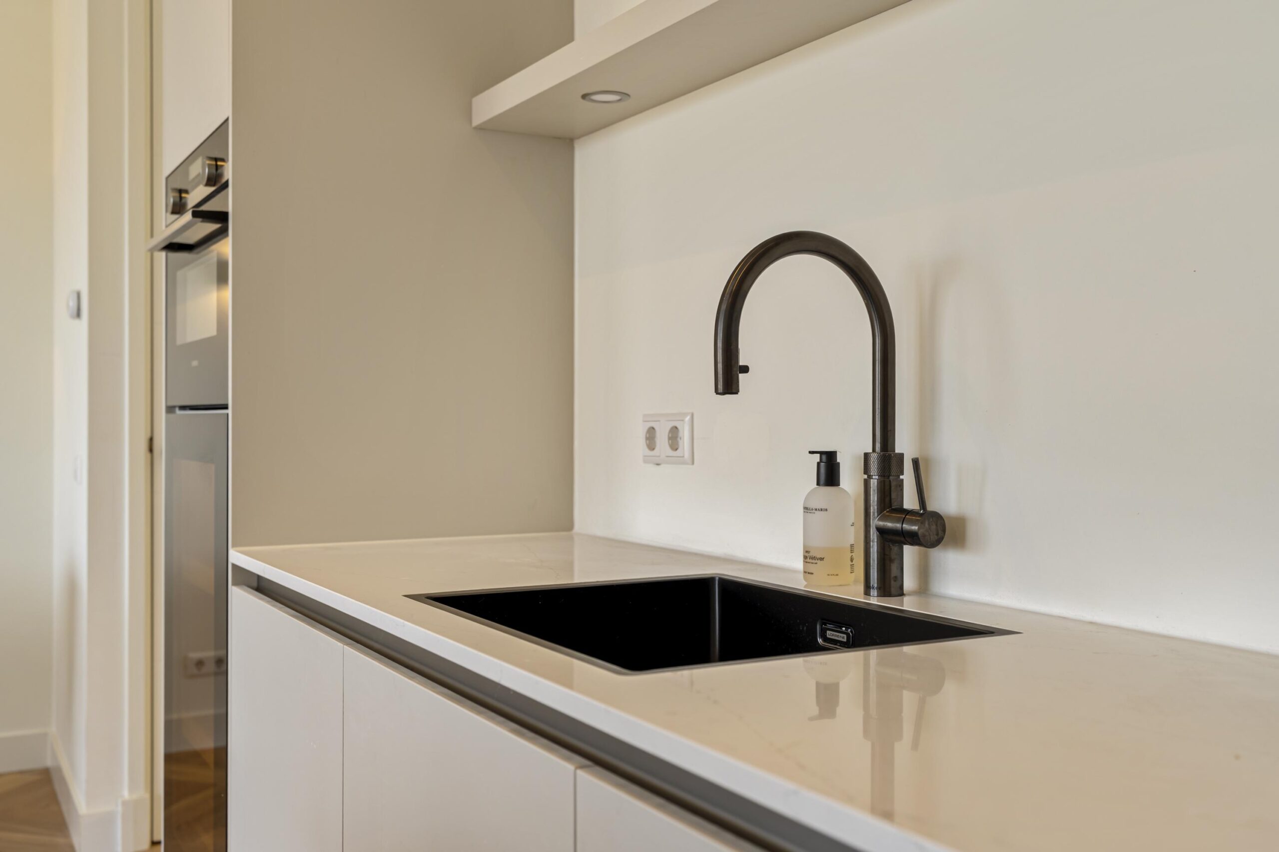 Van Ostadestraat 139 4 in AMSTERDAM-17