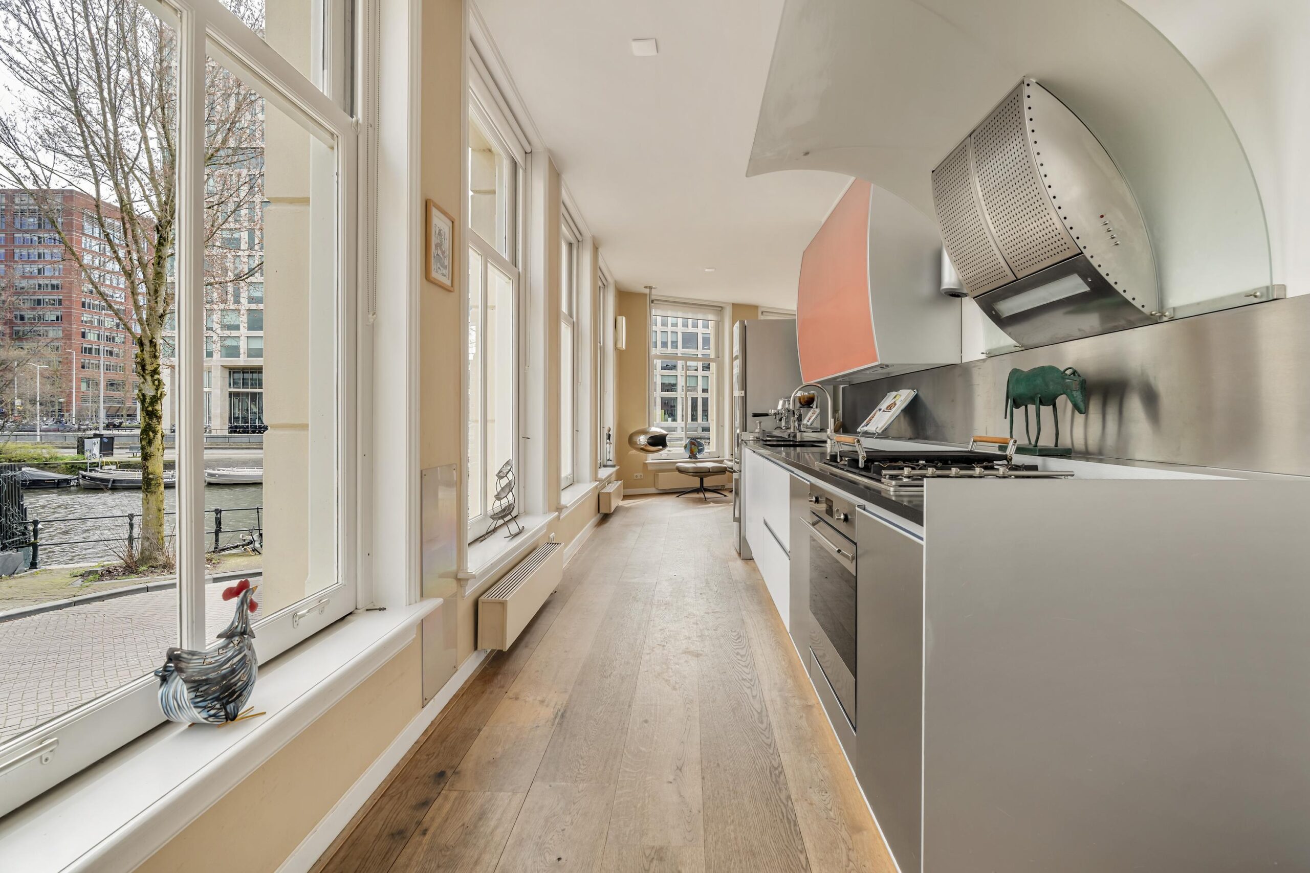 Prof. Tulpstraat 42 in AMSTERDAM-13