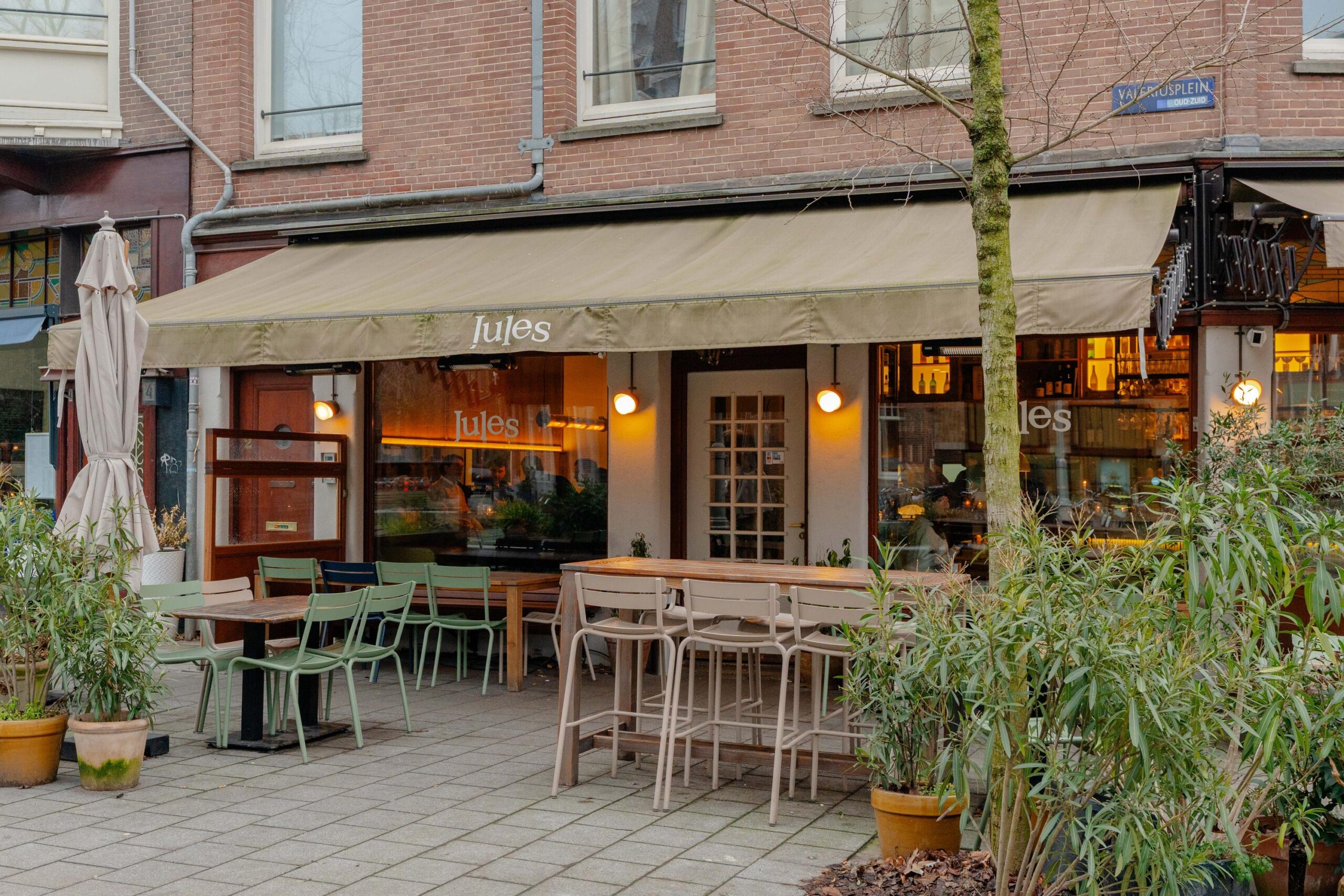 Koninginneweg 190 E in AMSTERDAM-23