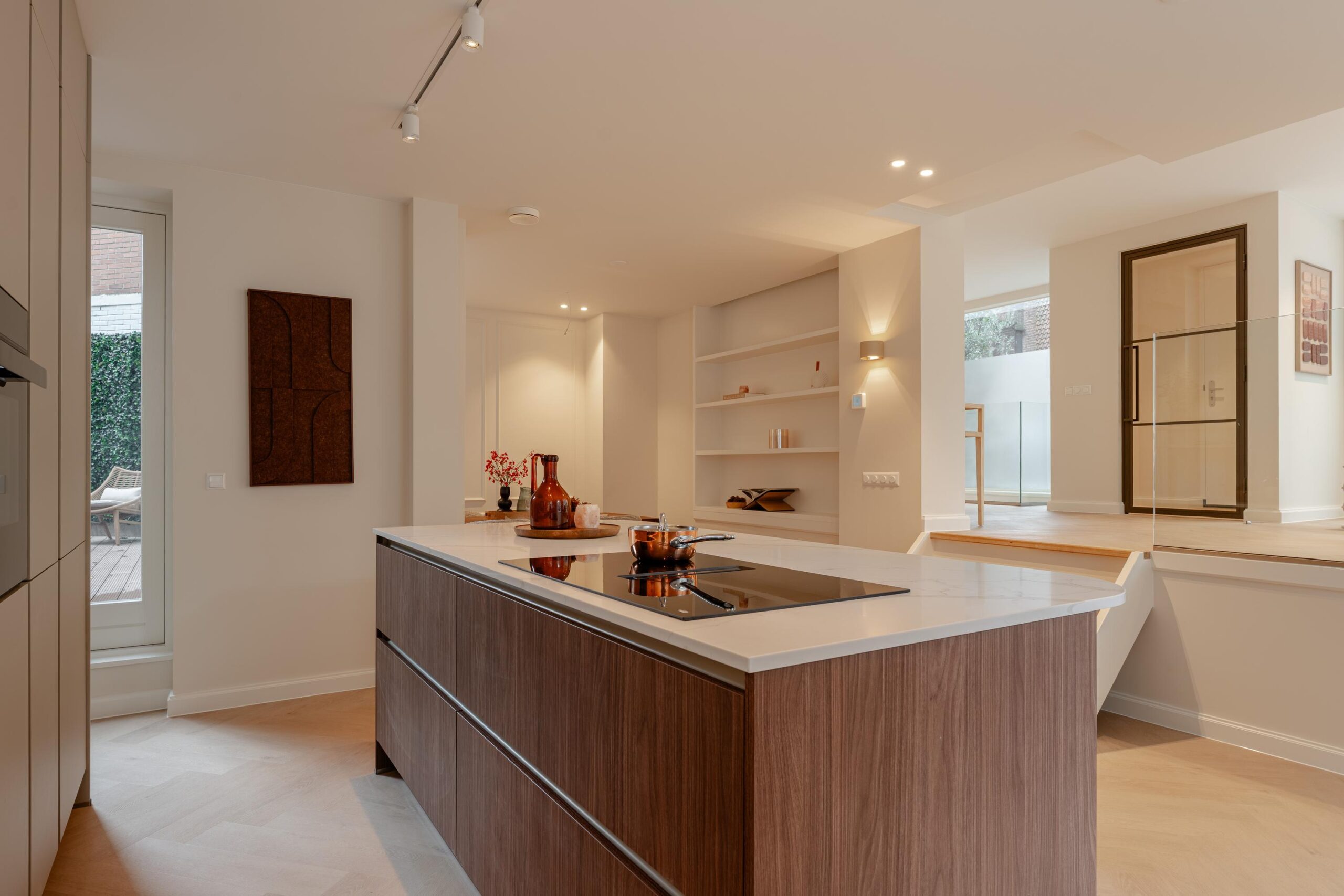 Eerste Helmersstraat 34 in AMSTERDAM-11