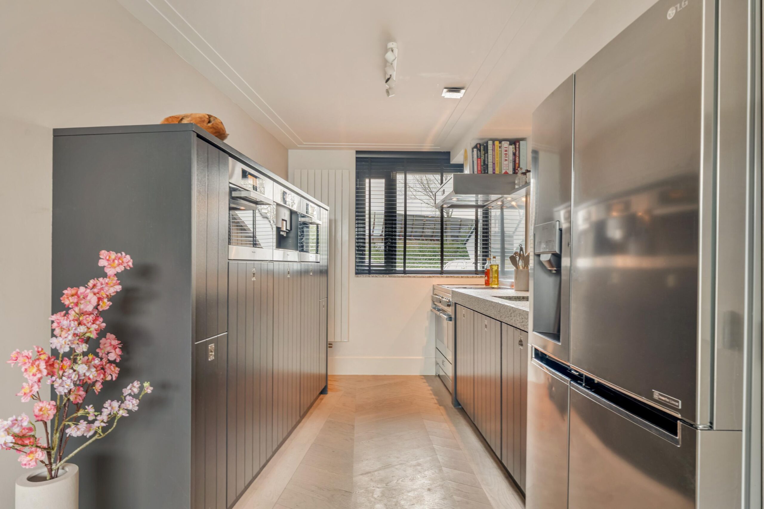 Zuideinde 244 in AMSTERDAM-12