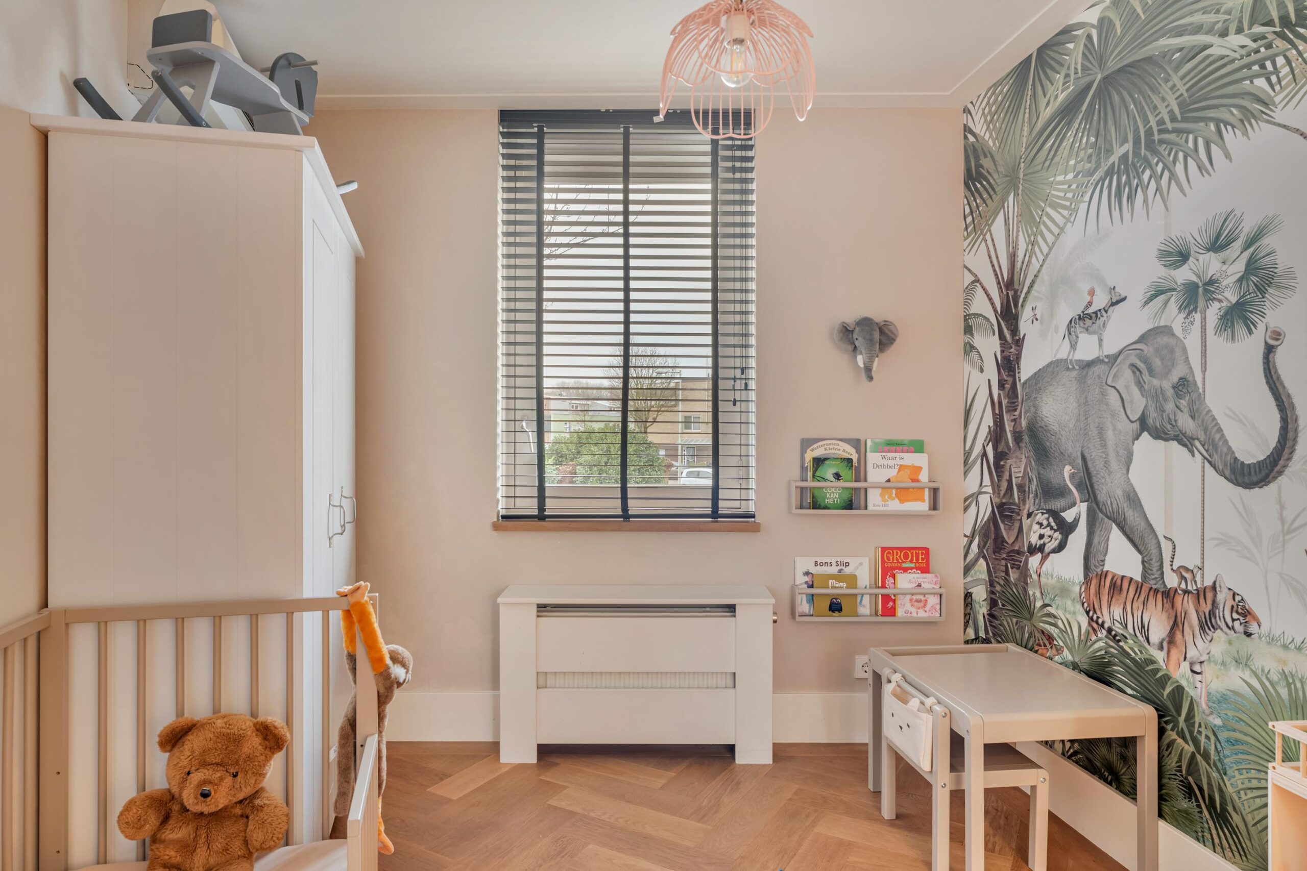 Zuideinde 244 in AMSTERDAM-25