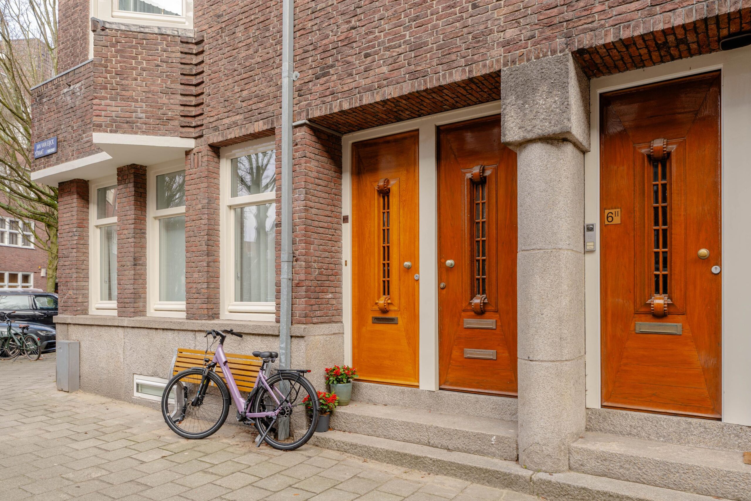Jan van Eijckstraat 8 2 in AMSTERDAM-28