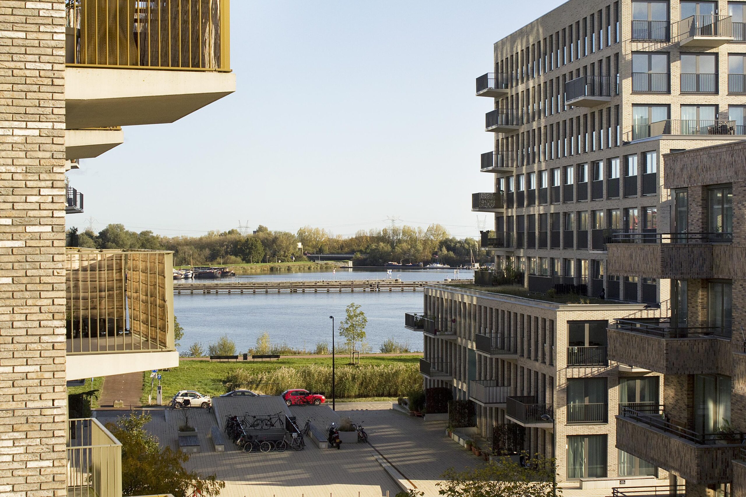 Mary van der Sluisstraat 540 in AMSTERDAM-23