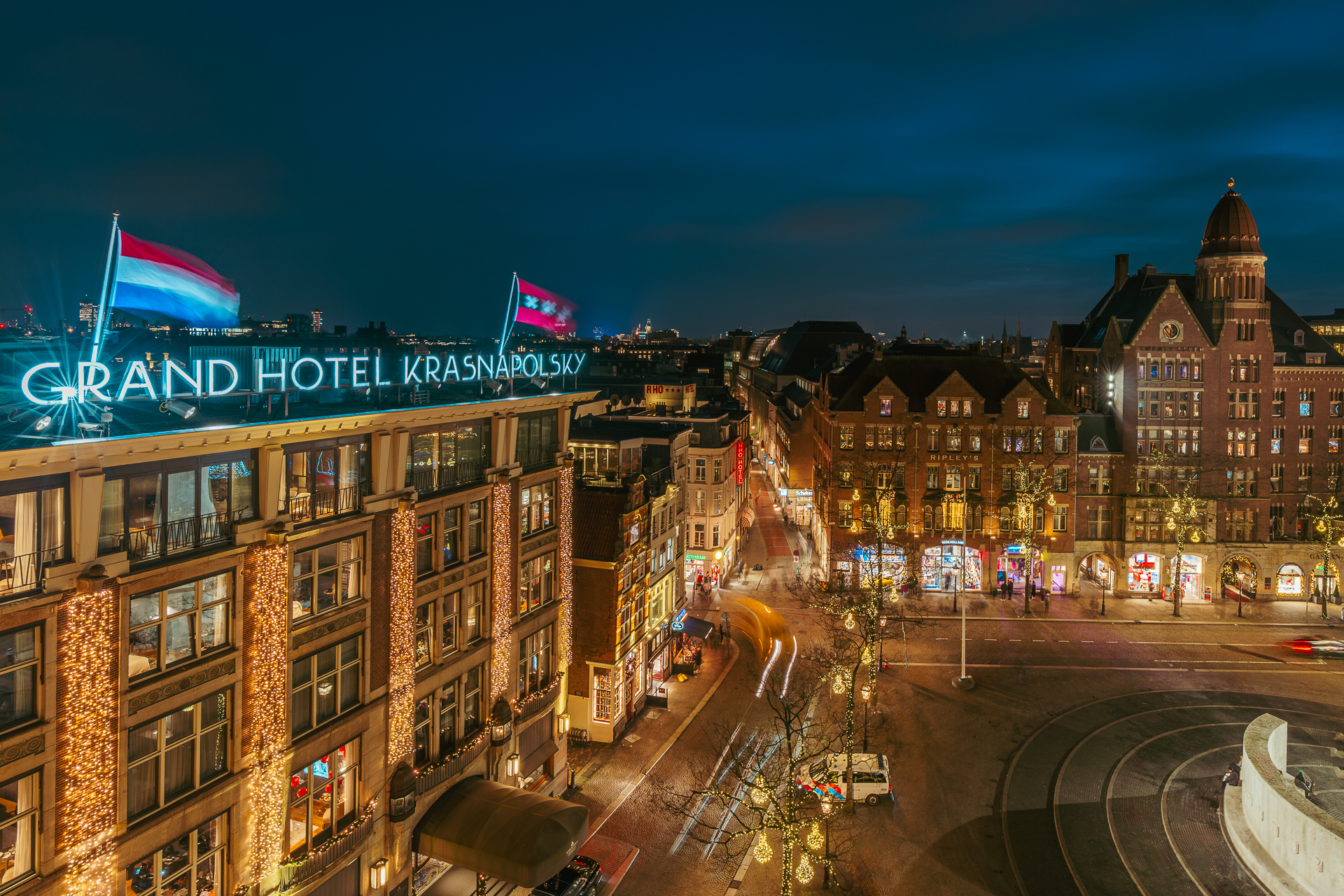 Dam 5 U in AMSTERDAM-43